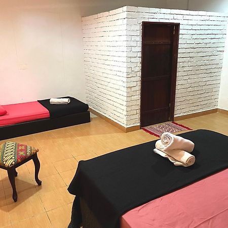 Home Sol Guesthouse Pantai Cenang  Dış mekan fotoğraf